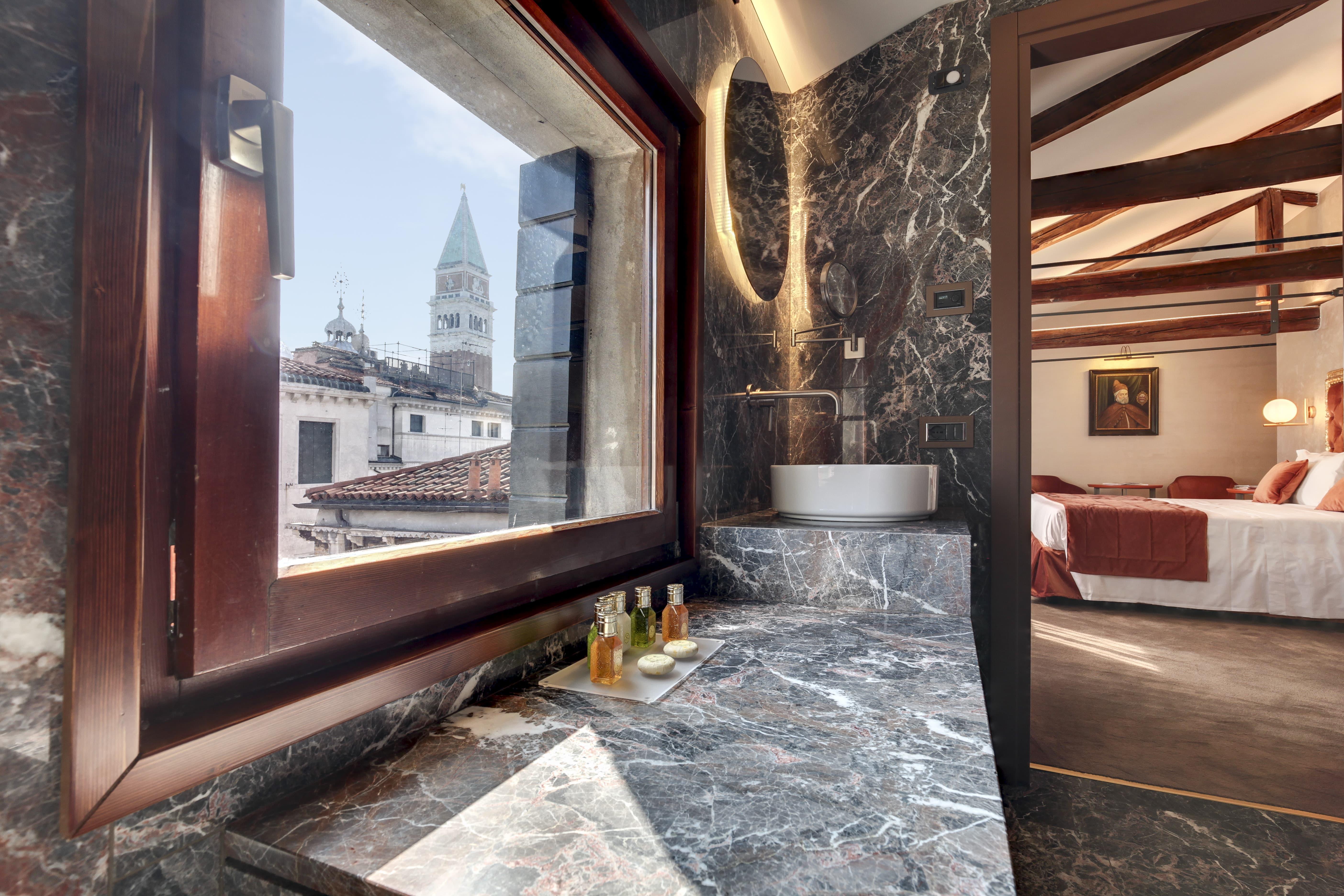 Hotel Donà Palace 4*